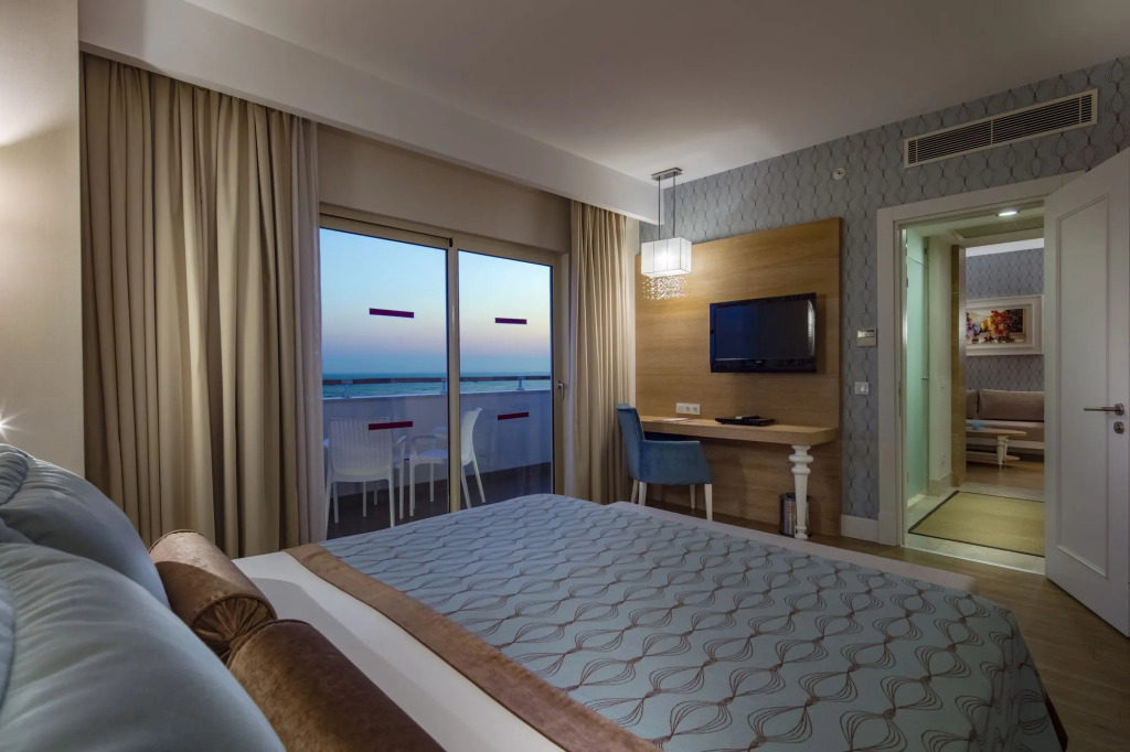 Trendy Verbena Beach