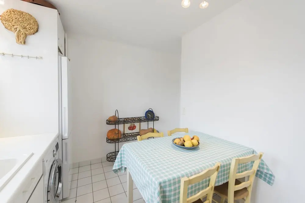 Apartment near Pont de Grenelle