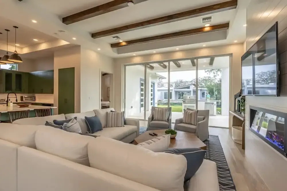 Stunning Vanderbilt Beach House With Heated Pool