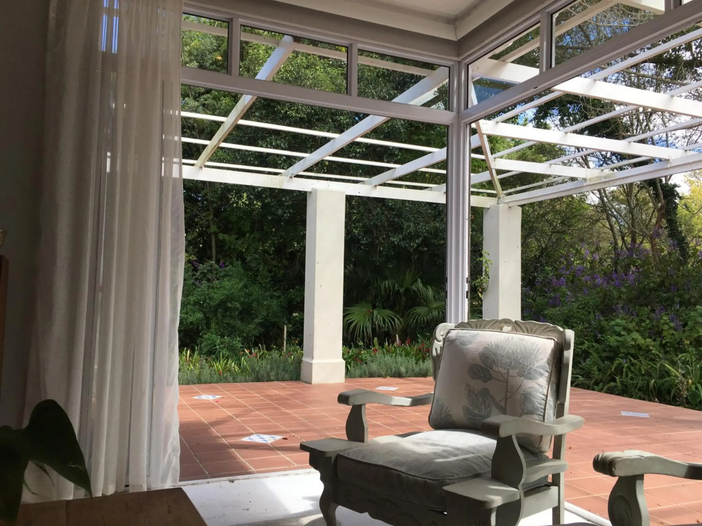 Sarahs Place- Heatherlands,George