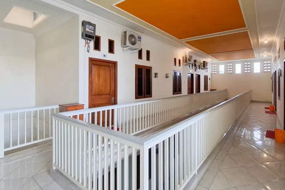 RedDoorz Syariah at Jalan Panglima Sudirman Probolinggo