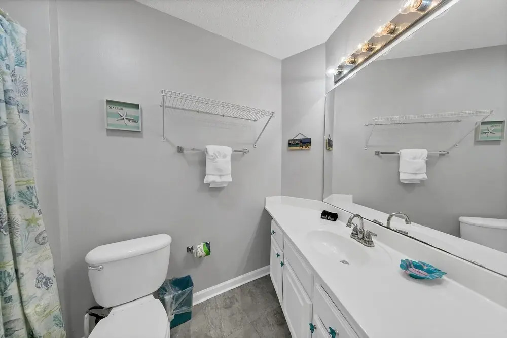 Crystal Village II, Unit 18A