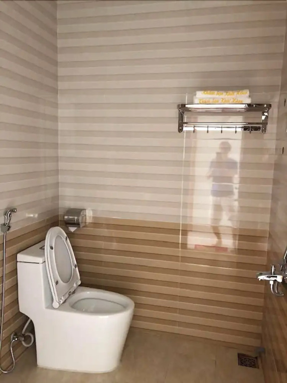 Khách sạn Khải Hoàn
