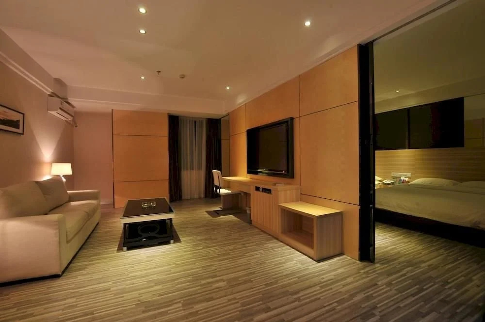 Yasen Boutique Hotel