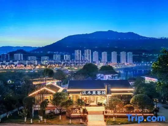 Kaizhou Hanfengli Inn (Hanfenghu West Street Middle School)