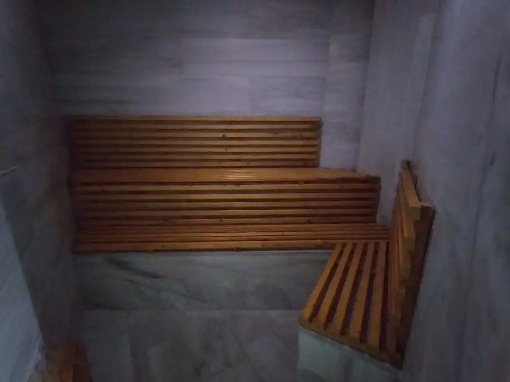 Crystall Hotel