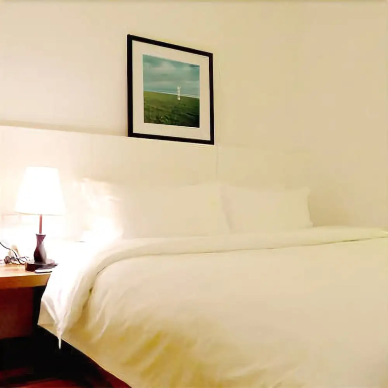 City Express Hotel