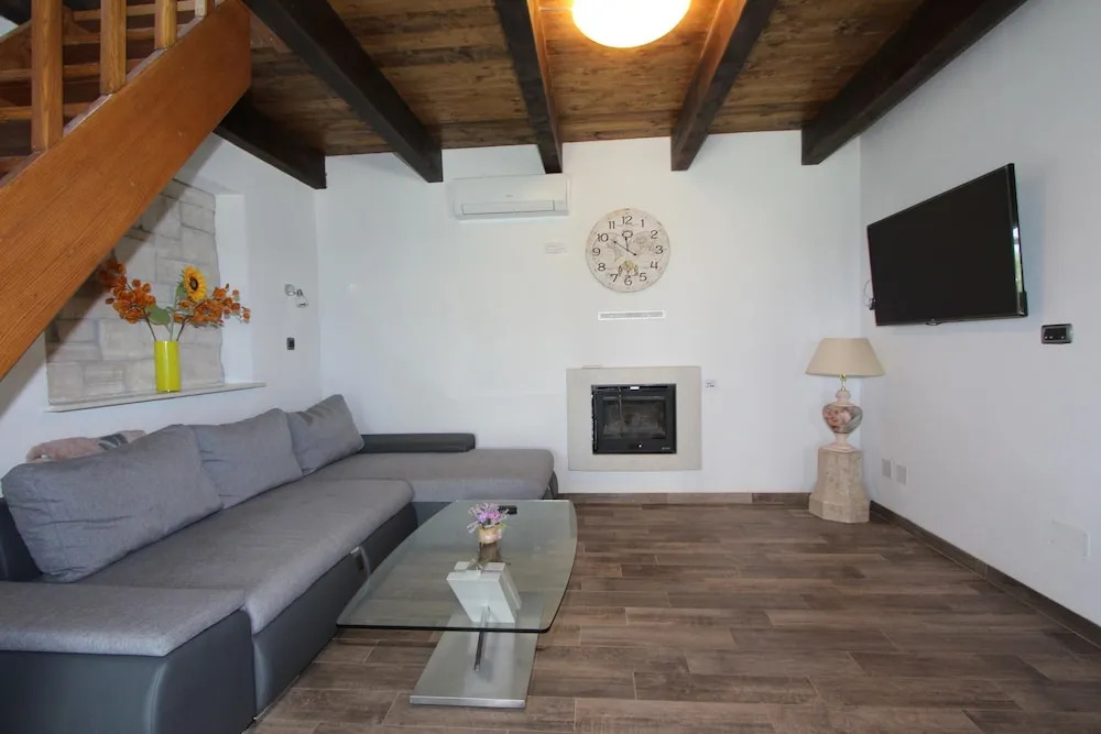 Kuvi Apartments