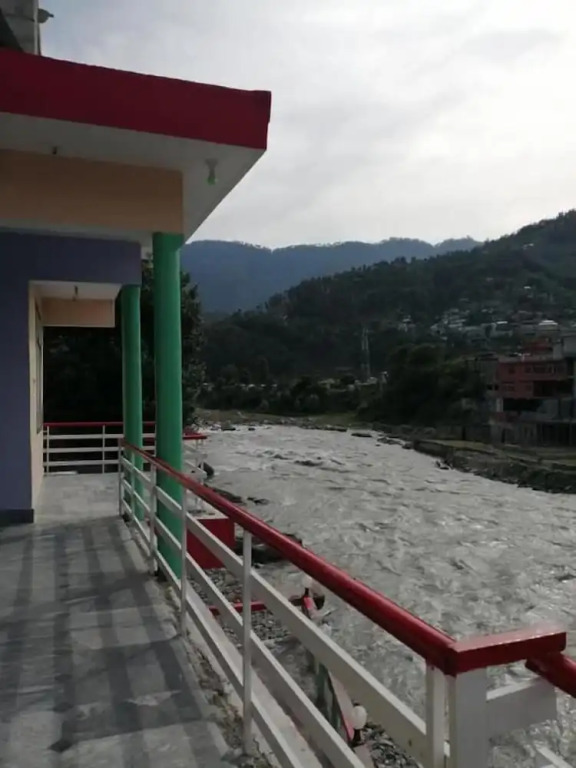 Saif Hotel And Restaurant