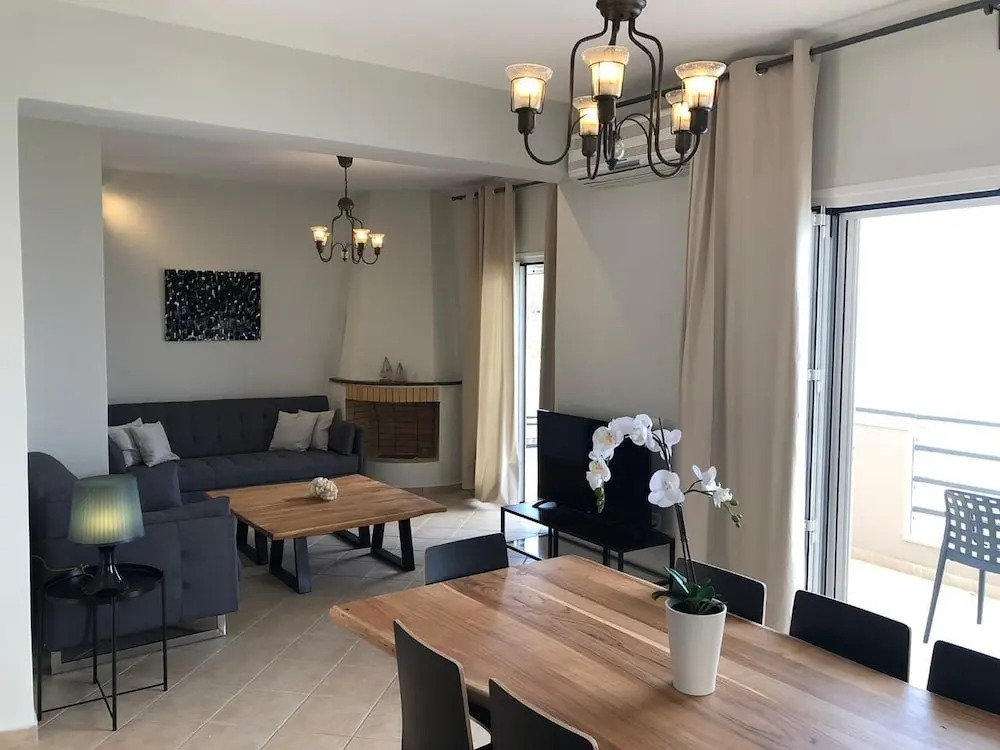 Glyfa Beach Villas