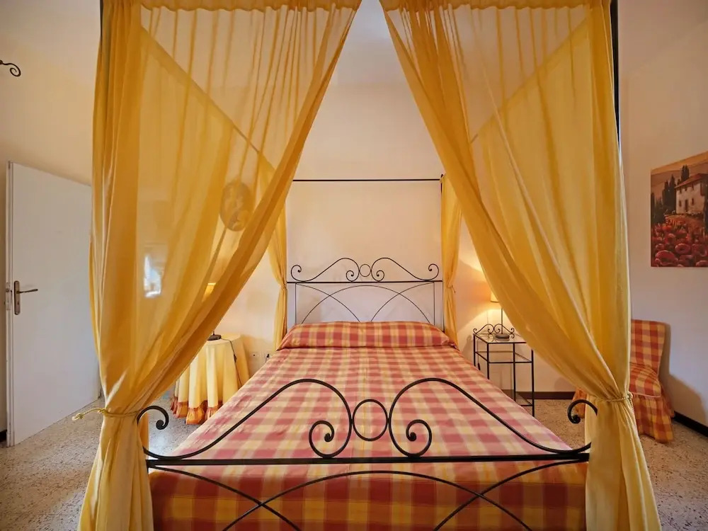 Mansion in Prodo near Lake Bolsena
