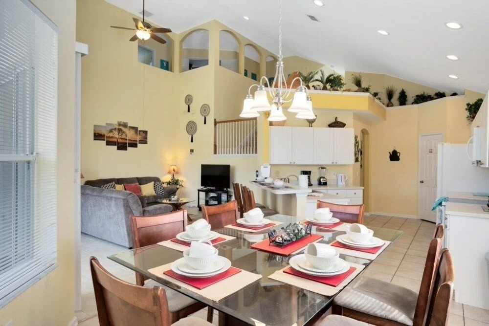 Fantastic Resort 5br House - South Facing Pool/spa 5 Bedroom Villa by RedAwning