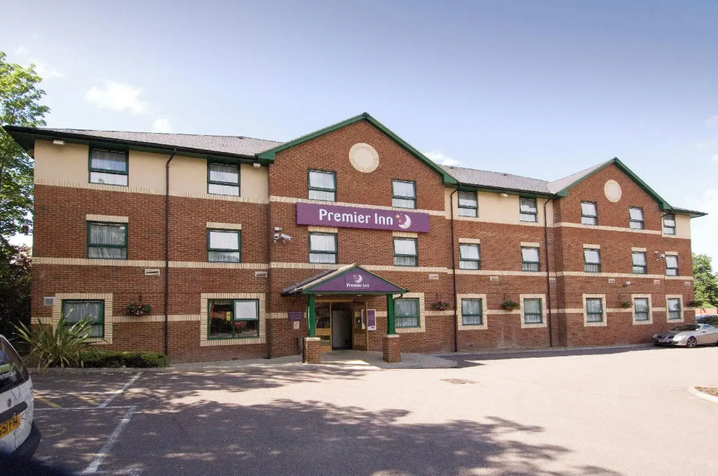 Premier Inn Watford Central