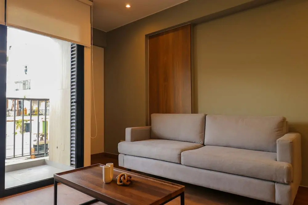 w Lovely 2BR w Balcony in Miraflores