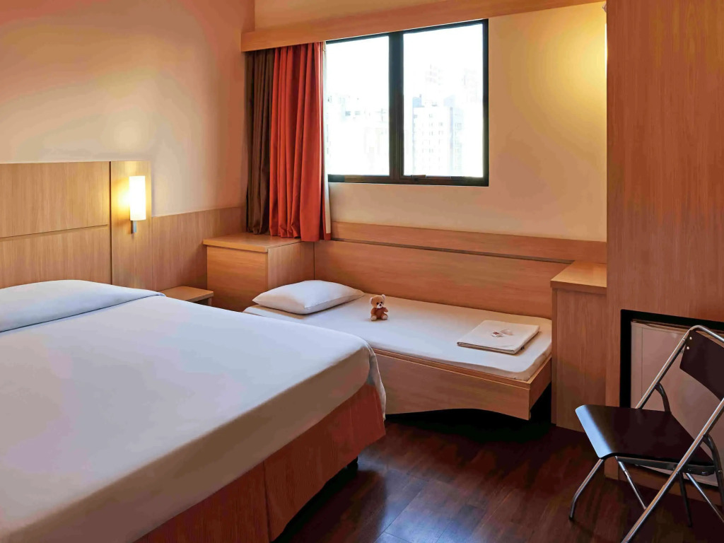 ibis Curitiba Shopping