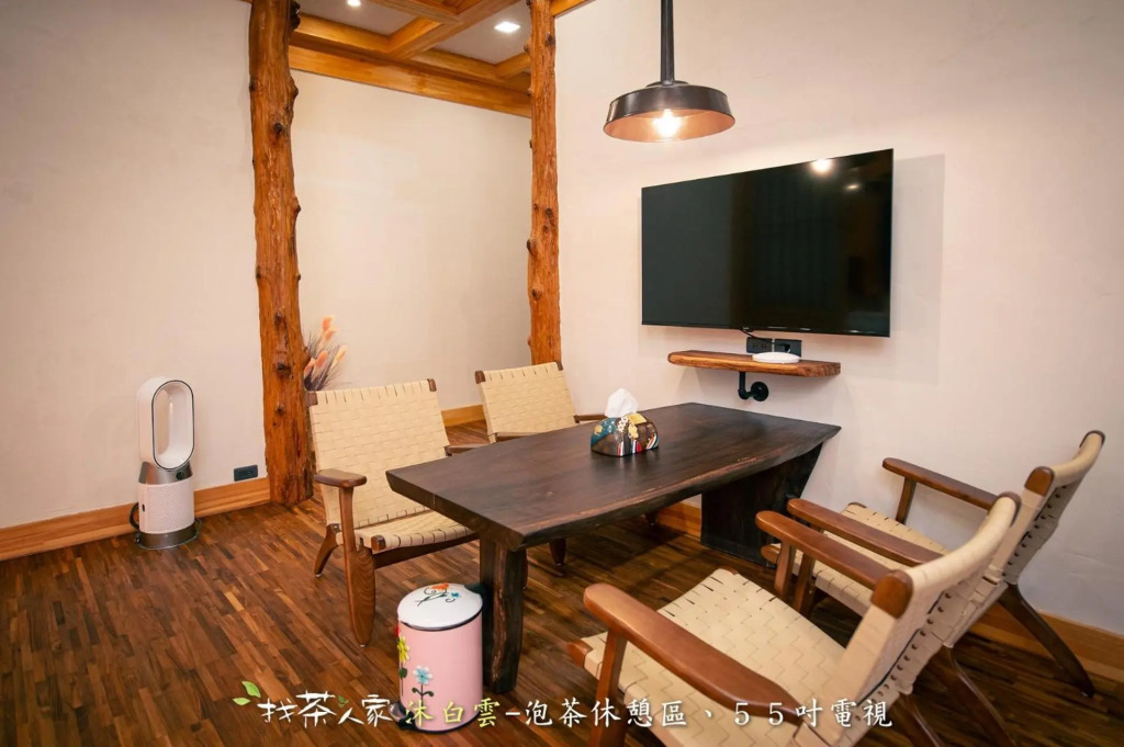 Alishan Hinoki B&B