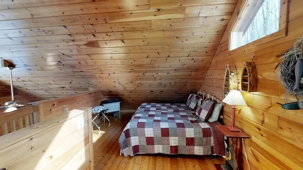 Beary Blessed 2 Bedrooms 2 Bathrooms Cabin by Redawning