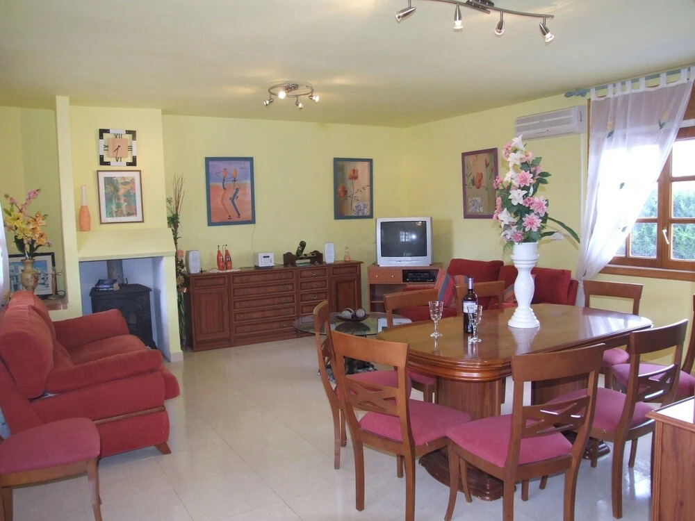 House With 5 Bedrooms in Mont-roig del Camp, With Private Pool and Fur