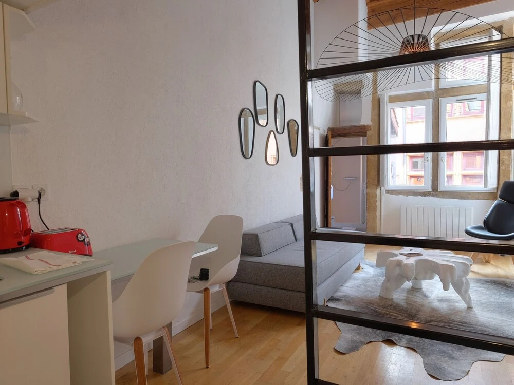 Honorê - Hôtel Pour Nomades Rêveurs - 58 Mercière