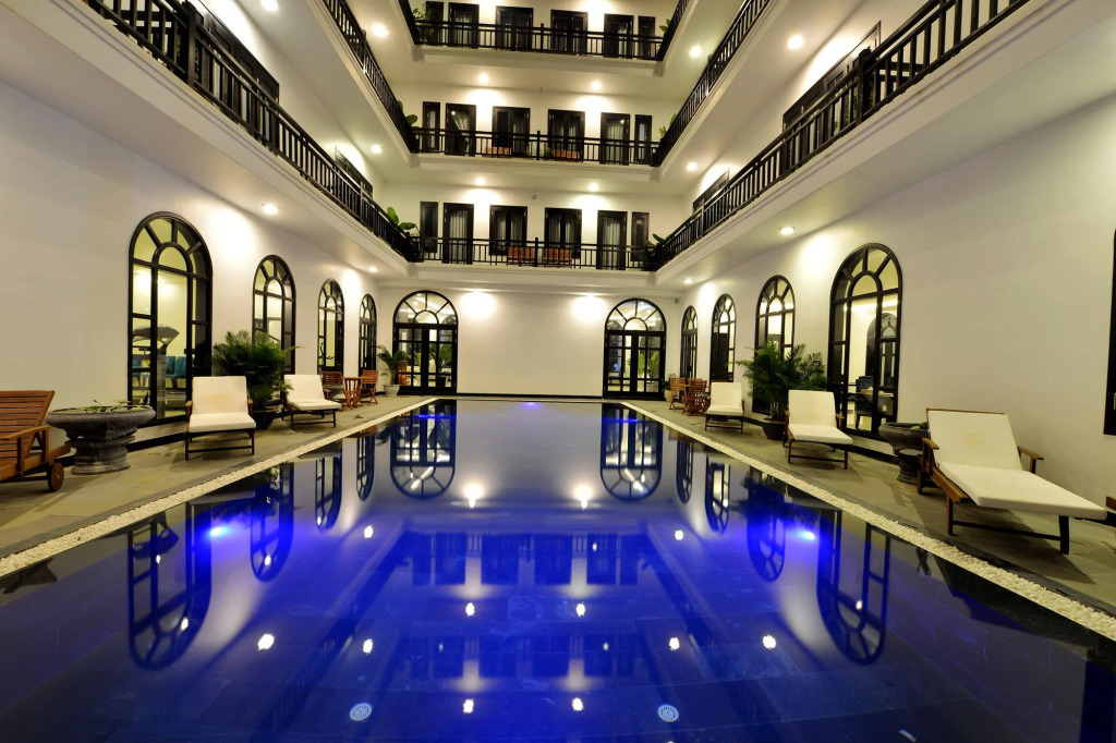 Nostalgia Hotel and Spa