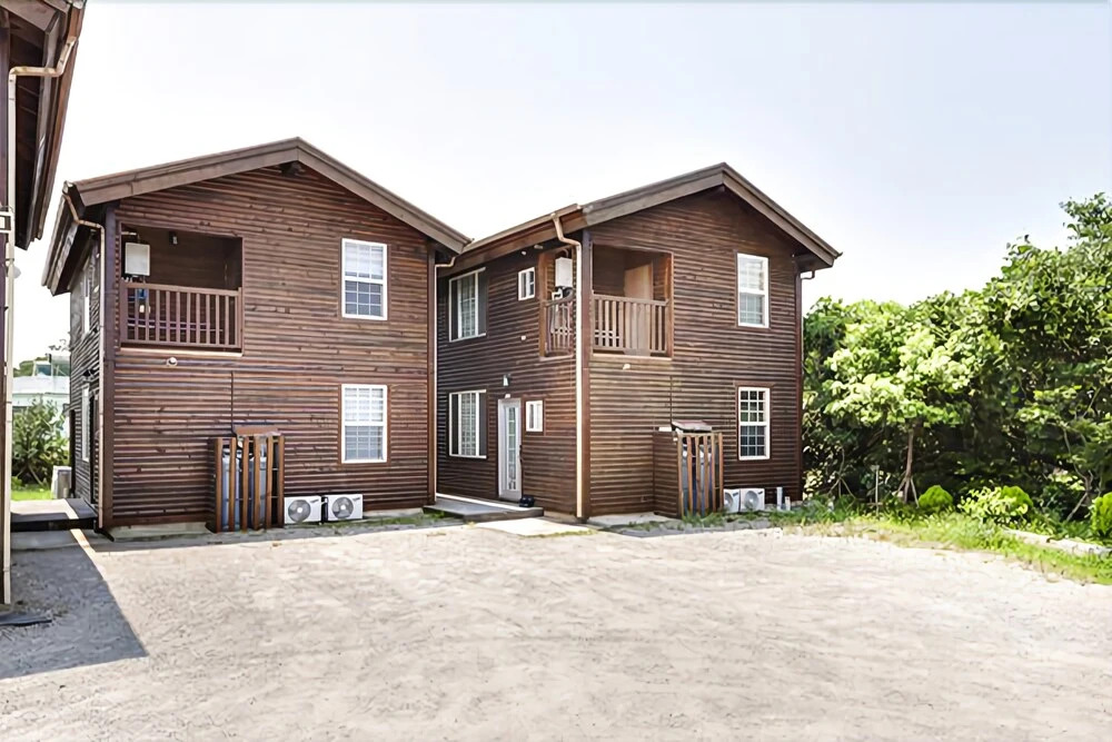 Jejuwild Rose South Village Pension