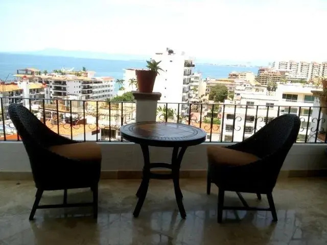 Ocean View Bugambilias