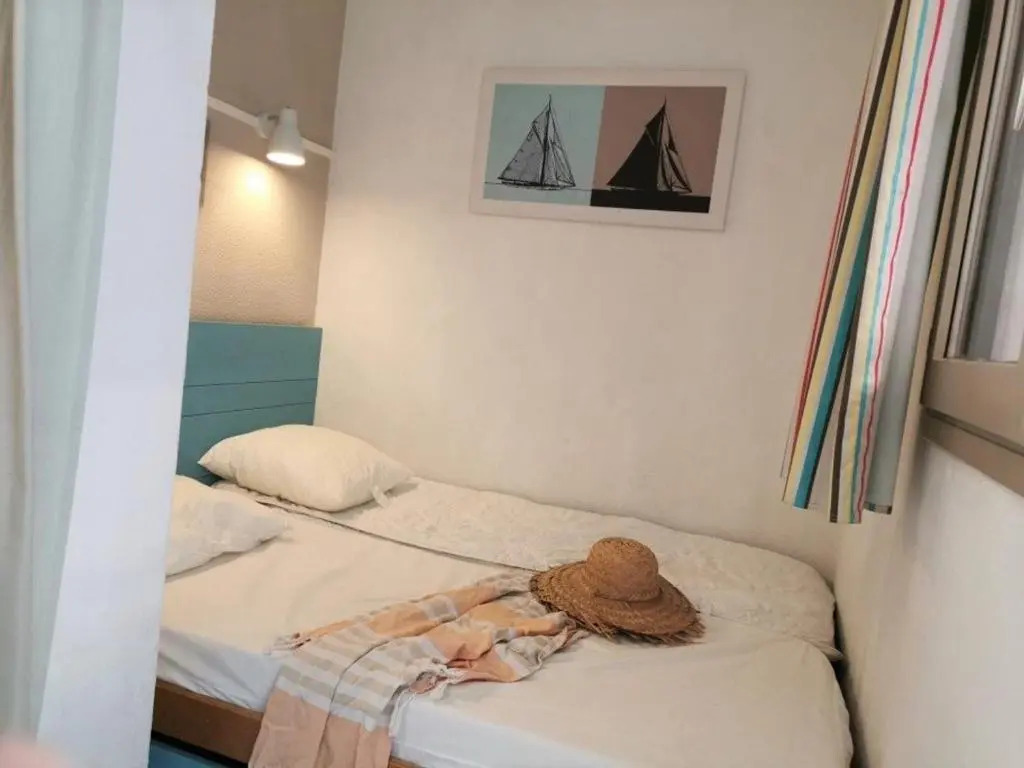 Appartement Cannes la Bocca, 1 pièce, 4 personnes - FR-1-609-5
