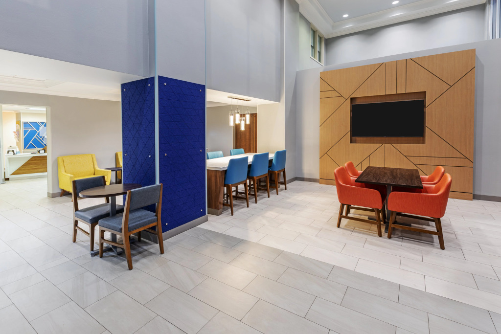 Holiday Inn Express & Suites Vicksburg by IHG