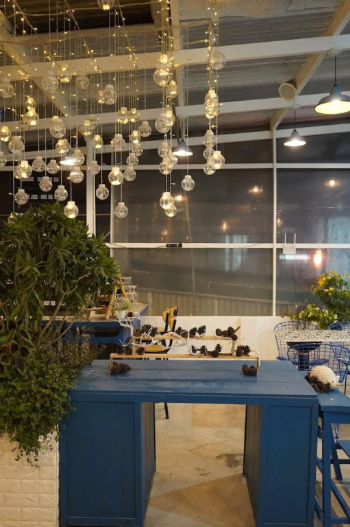 Thong Nho Oi Hostel