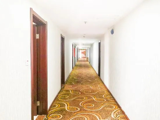 Nice Naisi Hotel (Linhai Ancient City Scenic Area)