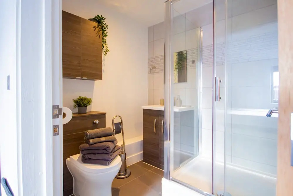 Family & Large Groups- 3x Bed Apartment in London