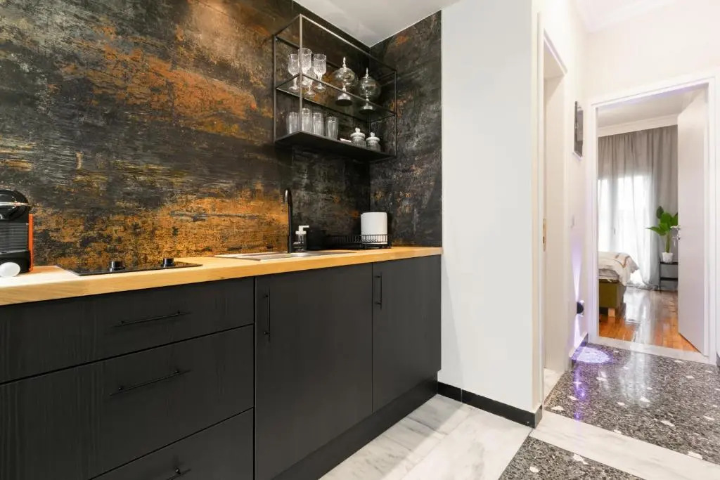 NEW #5 DESIGN LUXURY apt