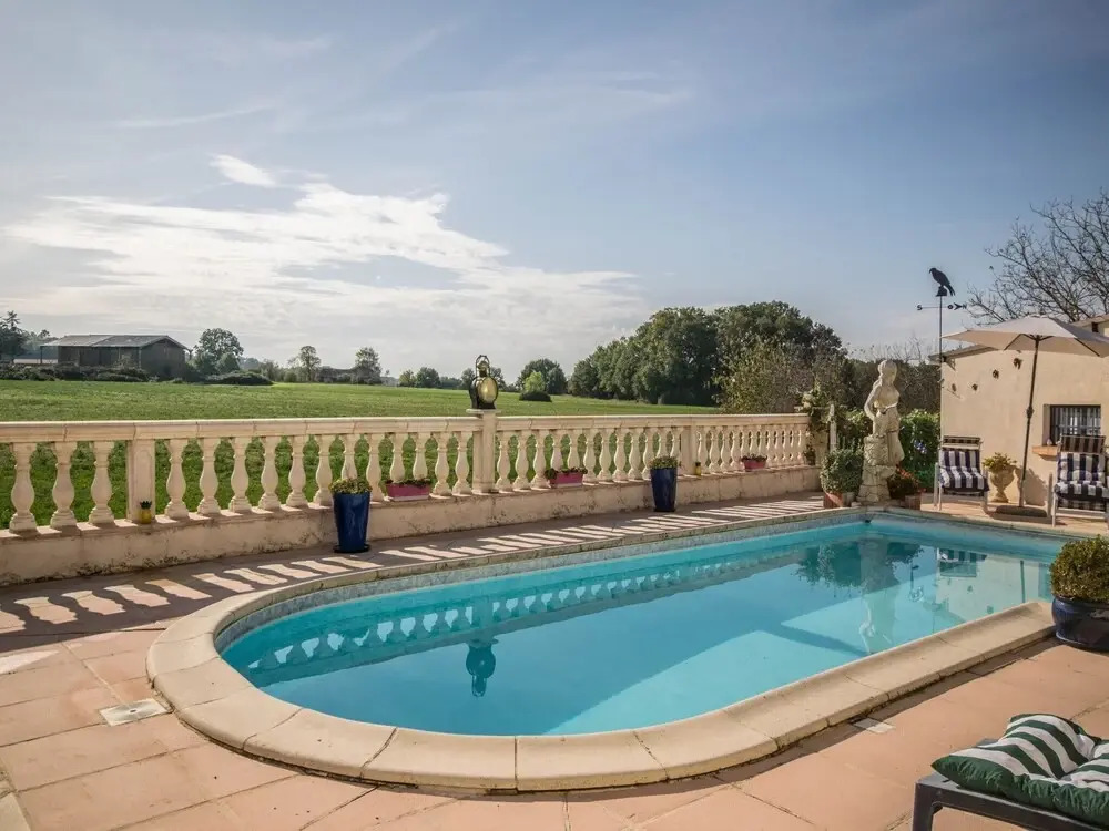 Comfortable Holiday Home With Private Pool
