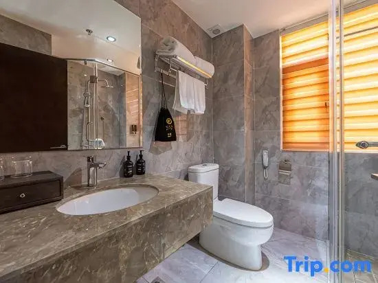Homeinn Ripple Yun Hotel (Qingdao West Coast New District Government World Expo City)