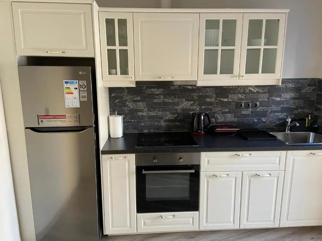 Connect Studios & Apartments