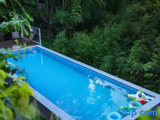 Four Seasons’ Wind HomeStay