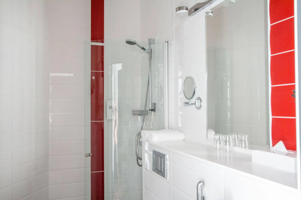 Regatta Spa Hotel