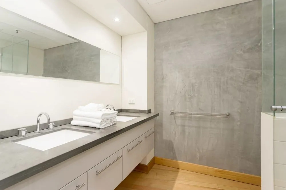Upscale Polished King Street Suite