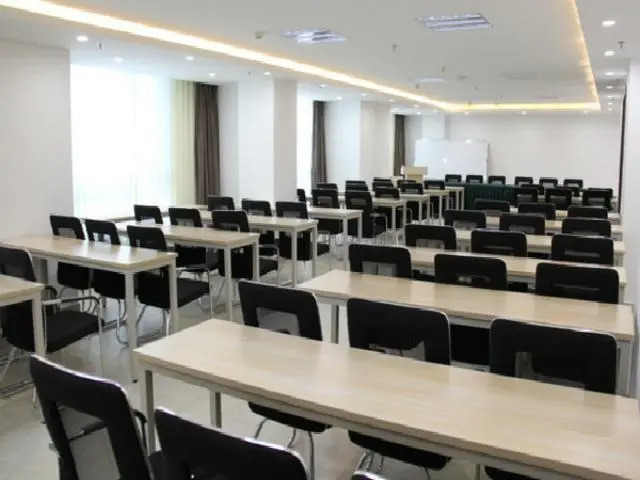 Jinjiang Inn Select Pingshang Taizhou Medicine City