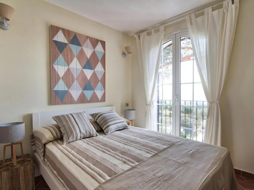 Appartement Ajaccio, 5 pièces, 8 personnes - FR-1-61-530