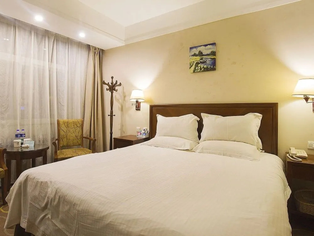 GreenTree Inn Puyang Oil-field Headquarters Hotel