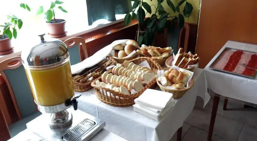 Hotel Forrás