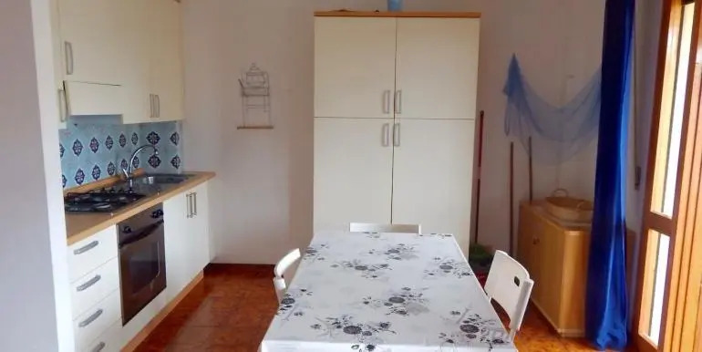 M89 - Marcelli, trilocale con terrazzo a 30mt dal mare