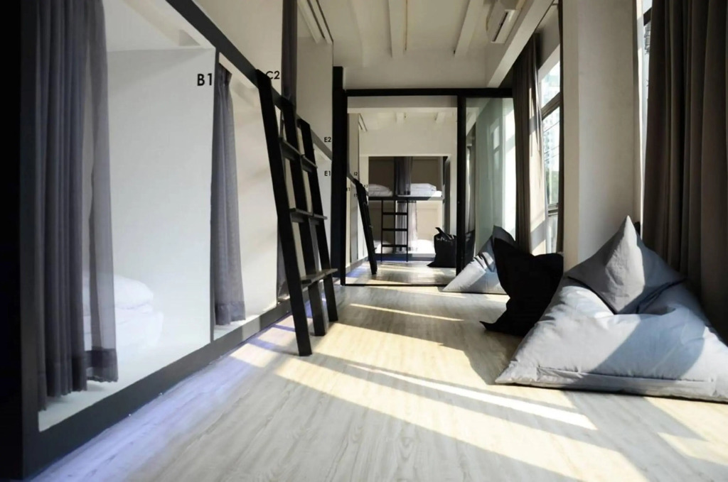 3Howw Hostel @ Sukhumvit 21