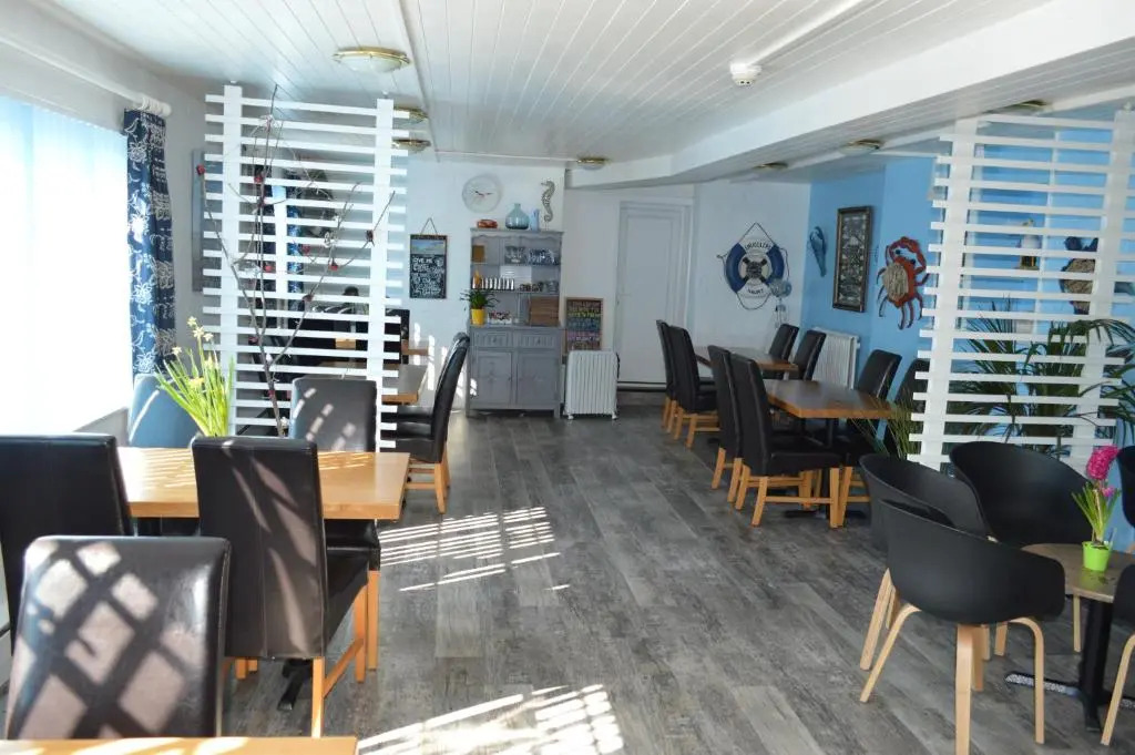 Smugglers Hotel