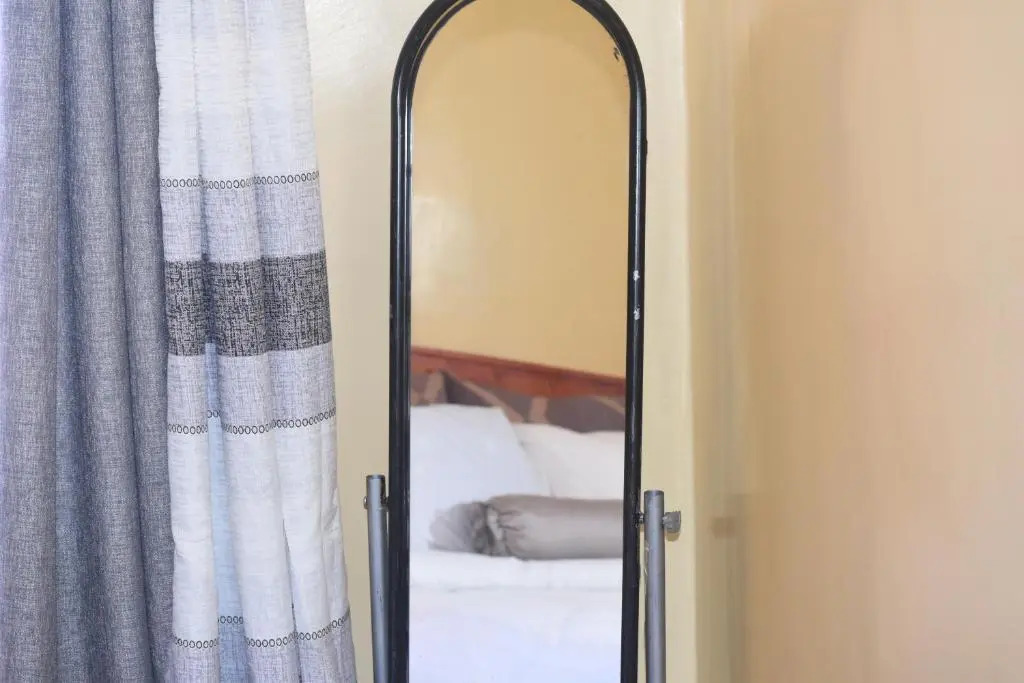Zawadi's two bedroom apartment Ruaka
