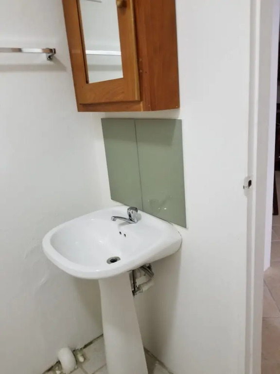 Canuck Cottage Two Bedroom House