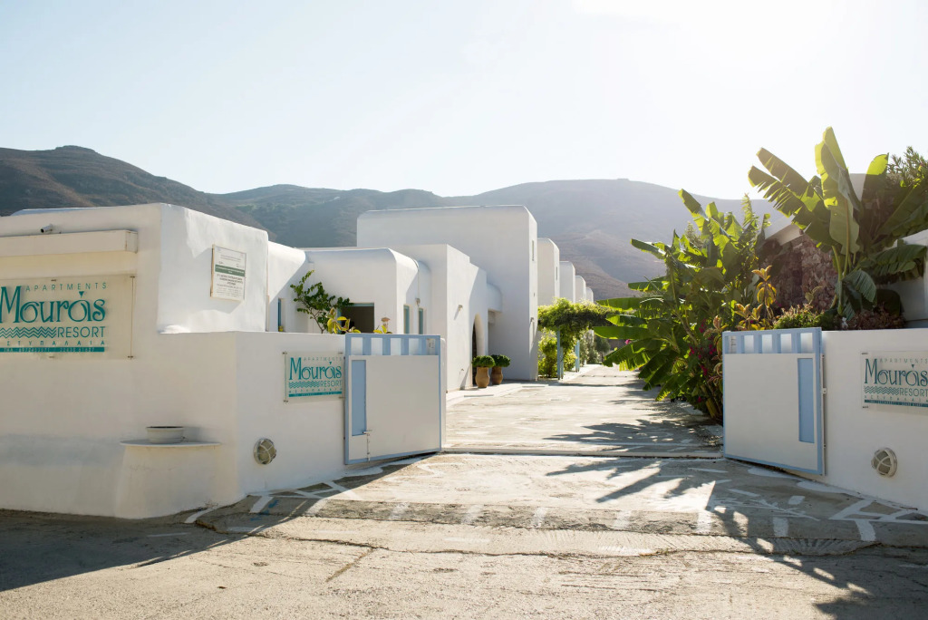 Mouras Resort