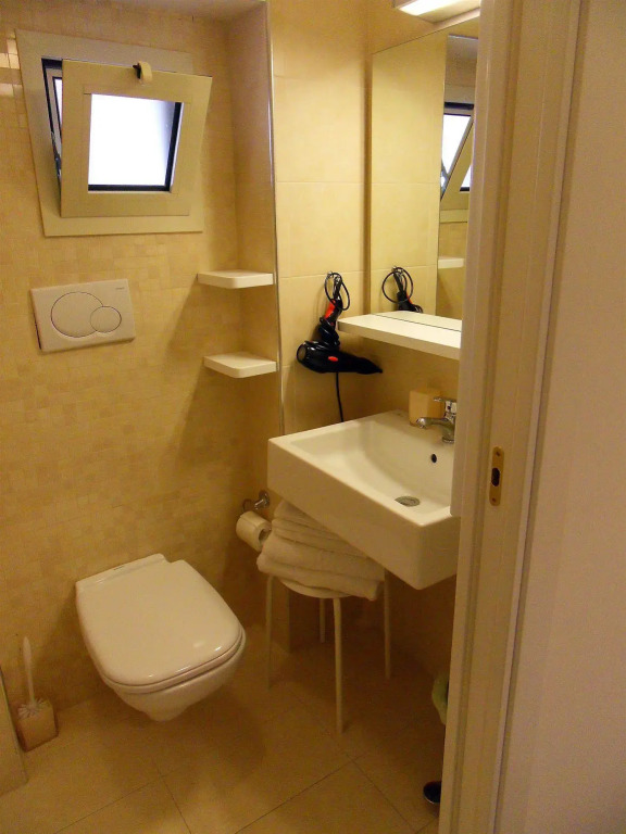 Albergo Diffuso Dimora Rossi B&B