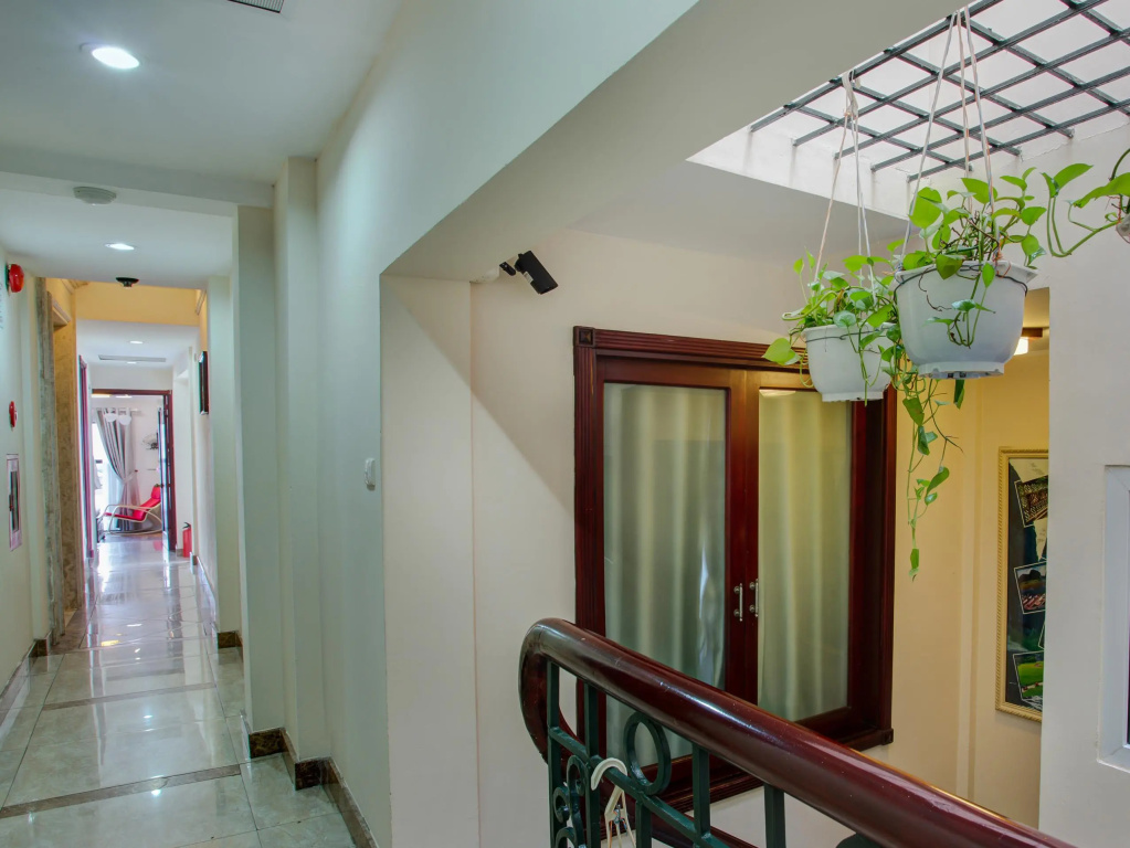 Luminous Viet Hotel